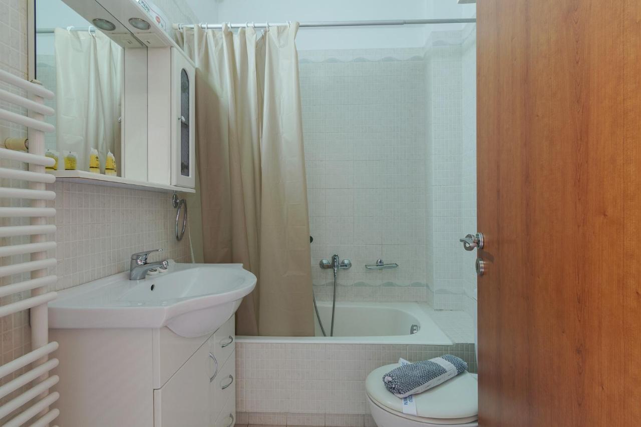 Comfort Apartment In Koukaki Атина Екстериор снимка